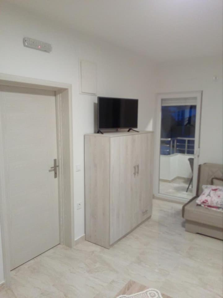 Apartmani M&V Sutomore Exterior foto
